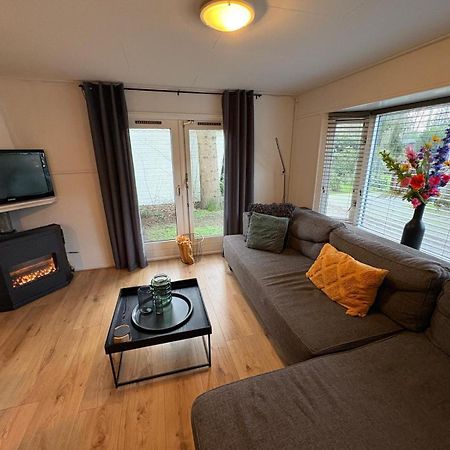 Heerlijk Chalet Midden In De Natuur พุทเทิน ภายนอก รูปภาพ
