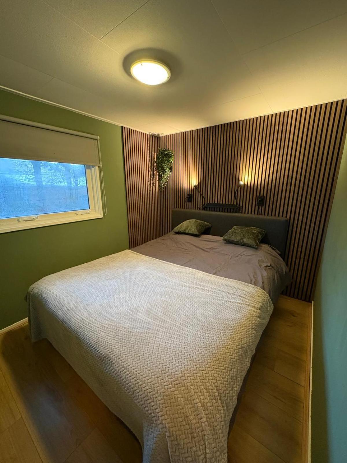 Heerlijk Chalet Midden In De Natuur พุทเทิน ภายนอก รูปภาพ